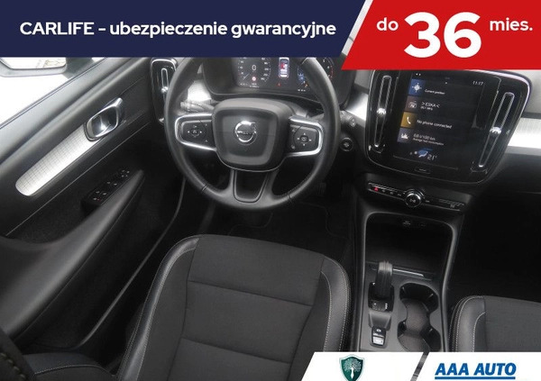 Volvo XC 40 cena 121001 przebieg: 99261, rok produkcji 2019 z Dzierzgoń małe 211